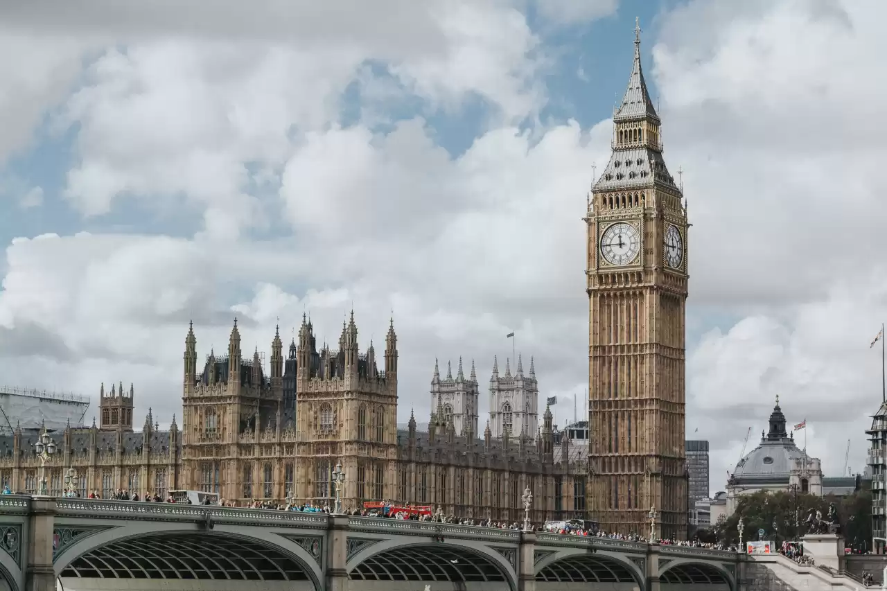 Londra'da bir seyahat acentesi: Caria Holidays